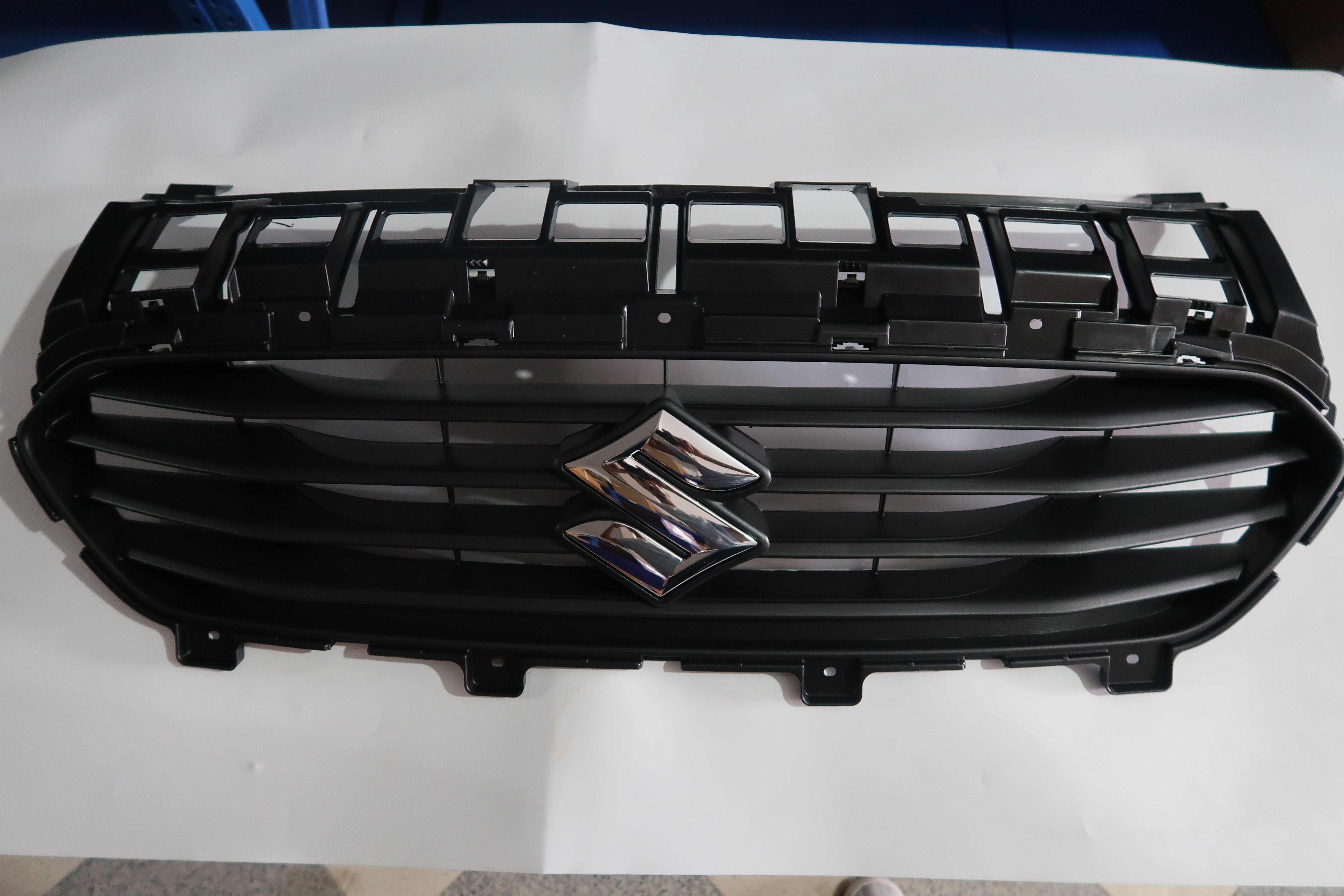 CALANDRE AV SWIFT DZIRE TY-3 2019
